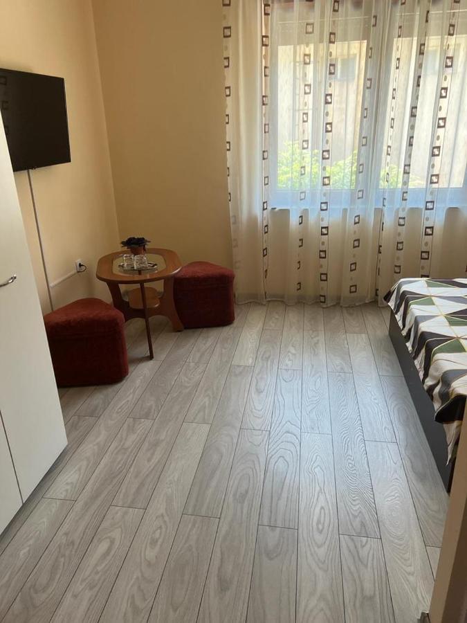 Ferienwohnung Casa Simionov Băile Herculane Exterior foto