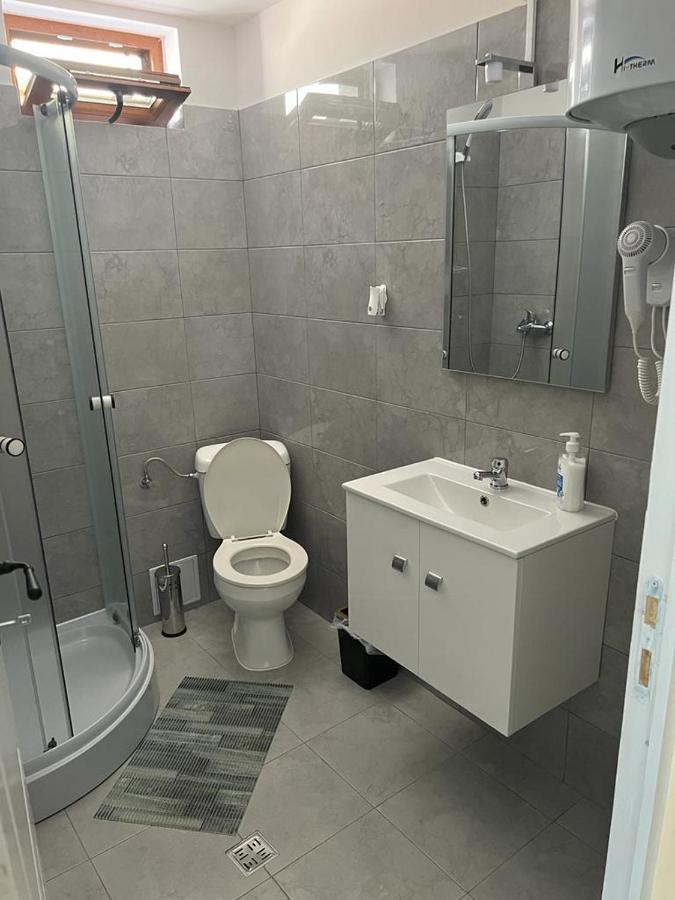 Ferienwohnung Casa Simionov Băile Herculane Exterior foto
