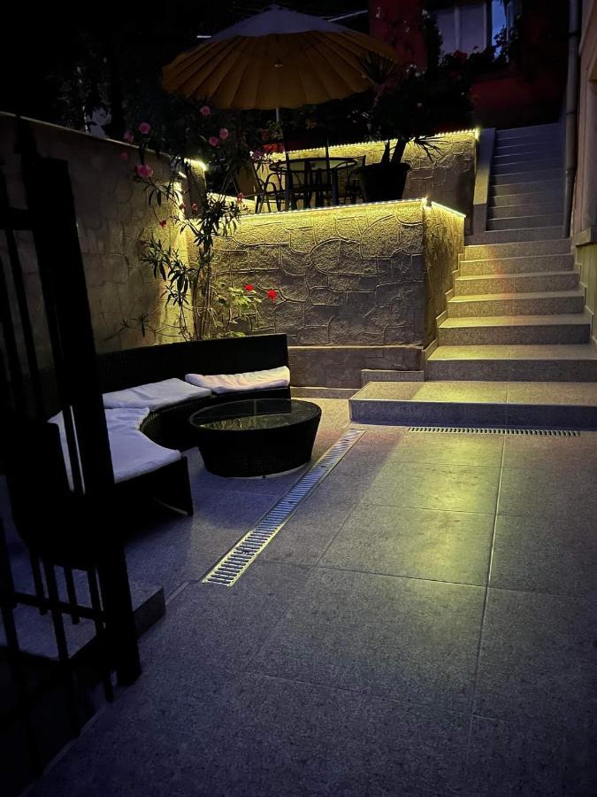 Ferienwohnung Casa Simionov Băile Herculane Exterior foto